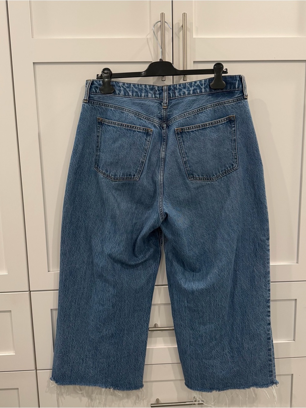 Jeans Subcategory Identification - Picture 2 of 3